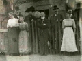 1900-1907 ca CHRISSY CROIL (m. Vlasto) PHOTOGRAPHS OF CROIL AND MITCHELL FAMILY Unidentified relations in or near Milwaukee or the St Lawrence River near Montreal 02